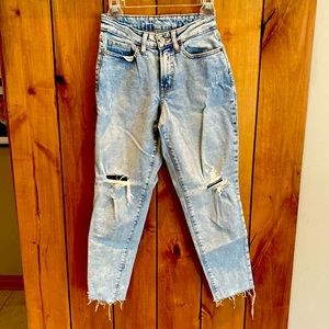 Old Navy size 2 women’s jeans